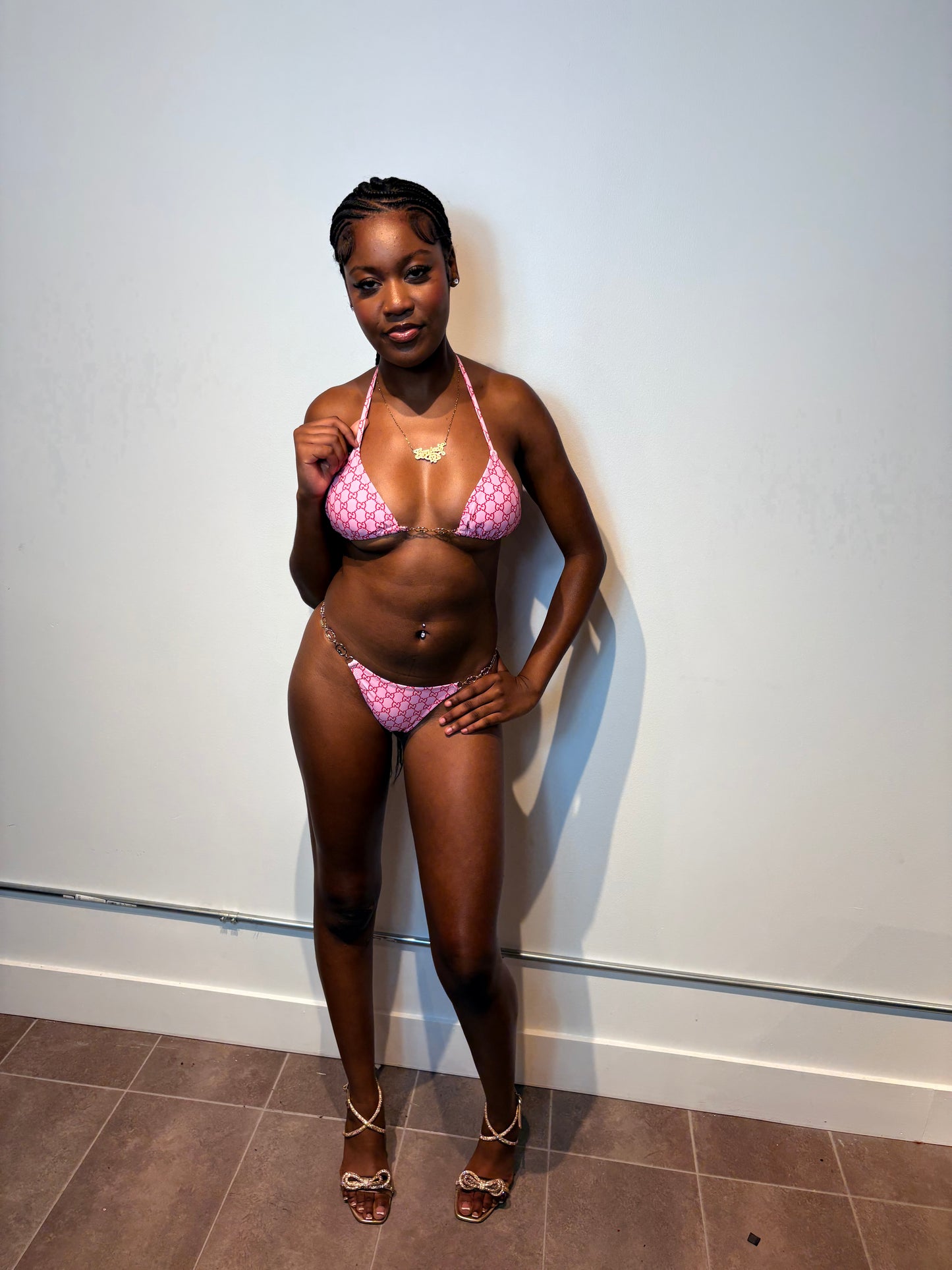Pretty in Pink Bikini 💕