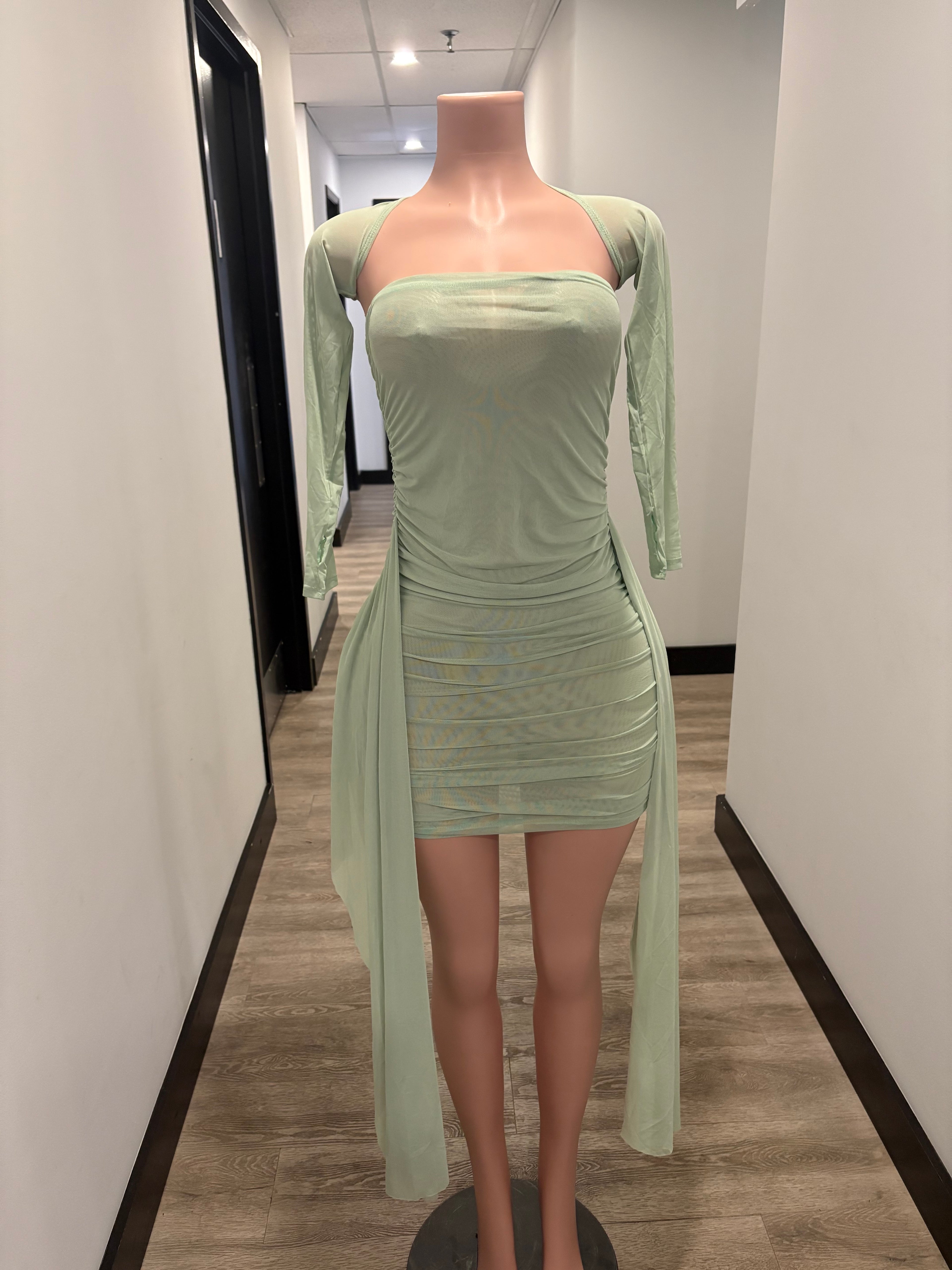 💚 Mint Mesh Sleeve Dress