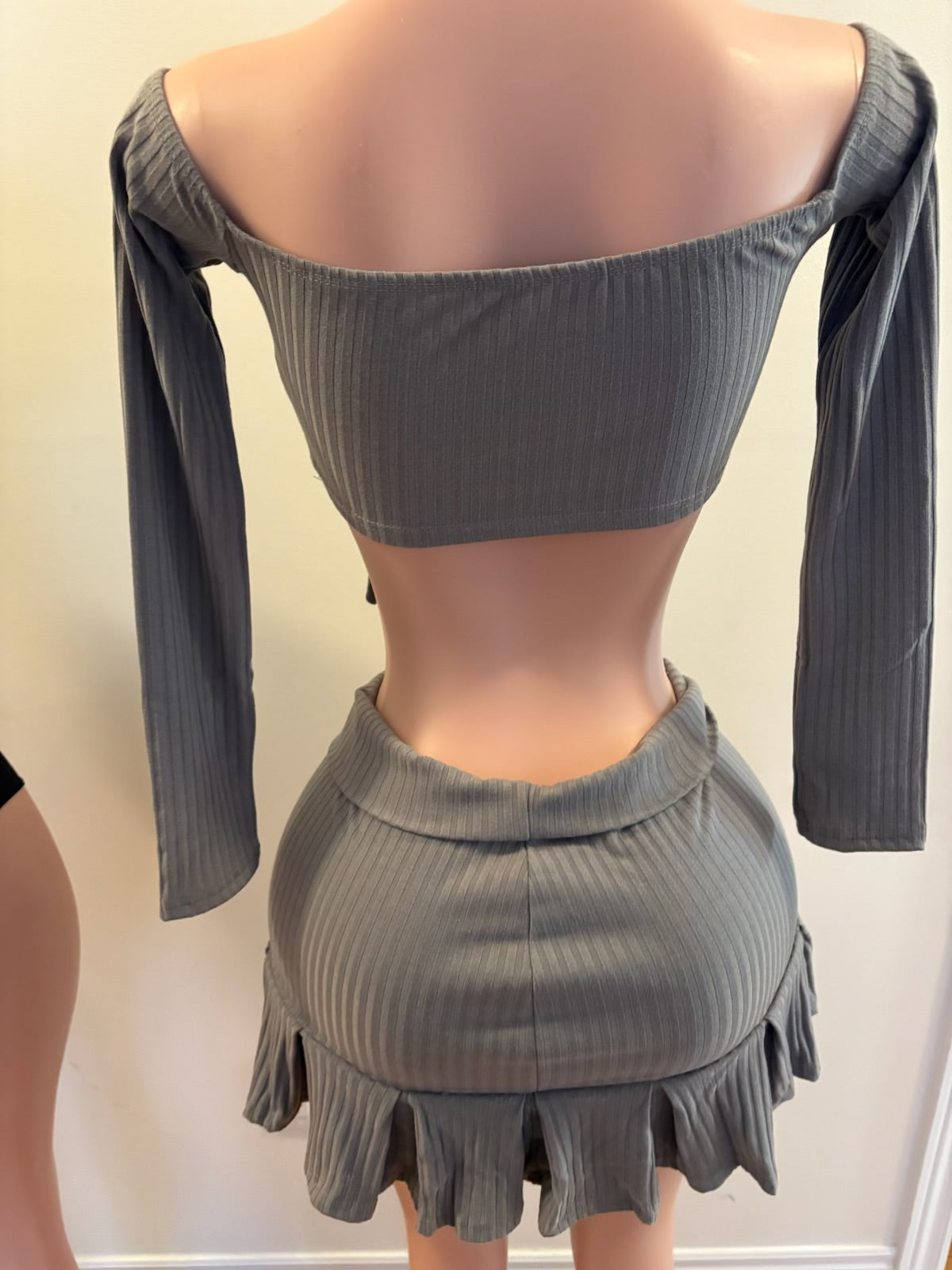 Grey Ribbed Ruffle Mini Set