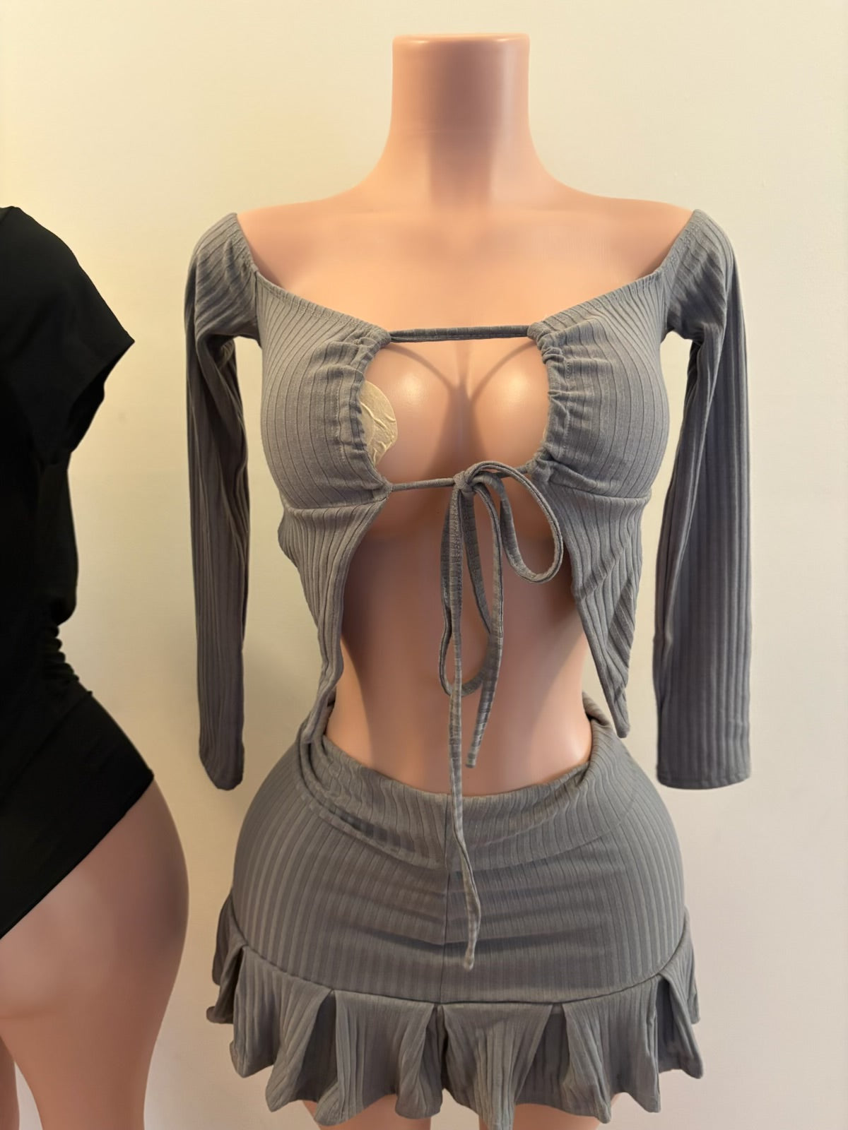 Grey Ribbed Ruffle Mini Set