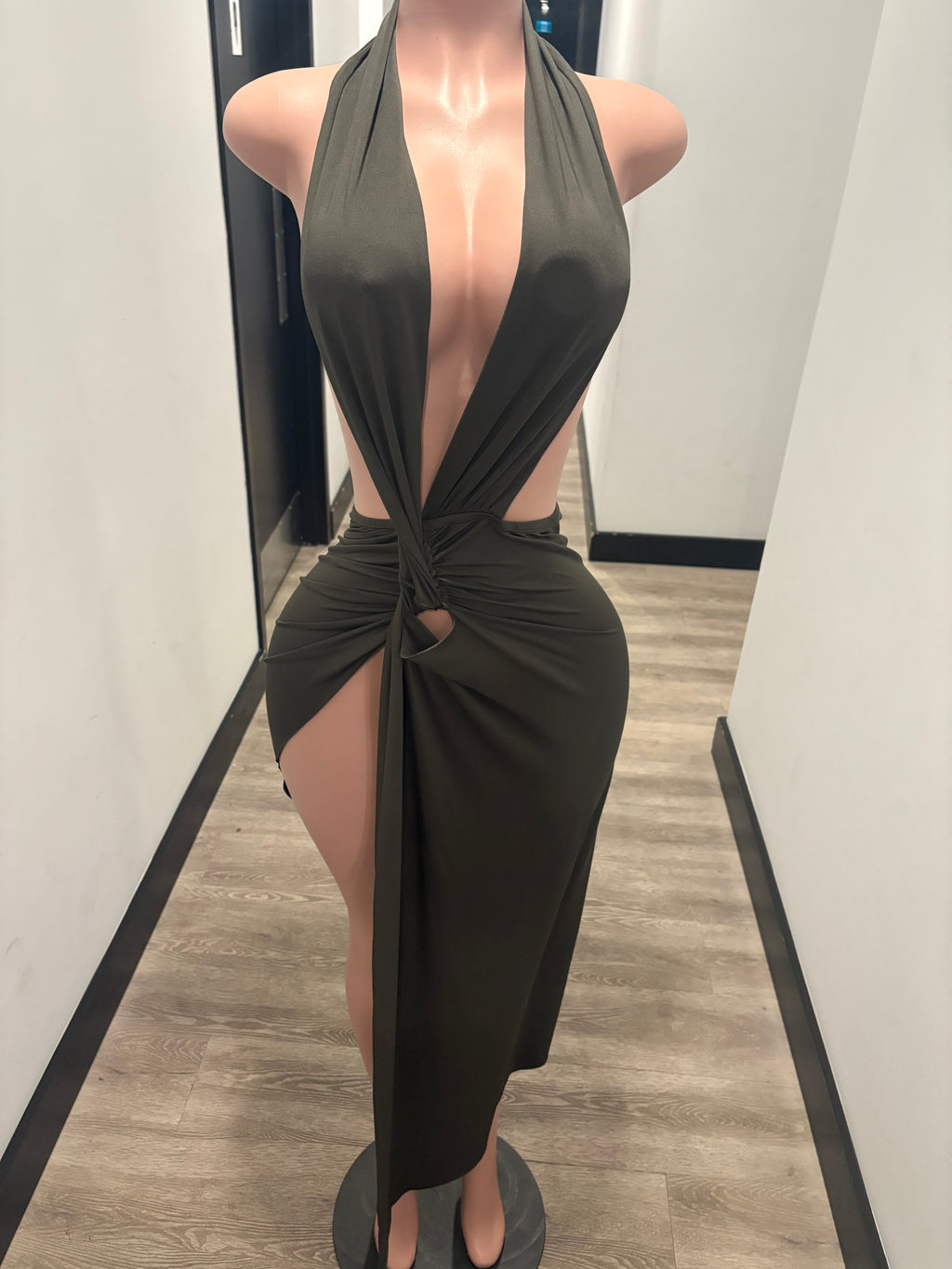 Twist Me Up Maxi Dress – Olive