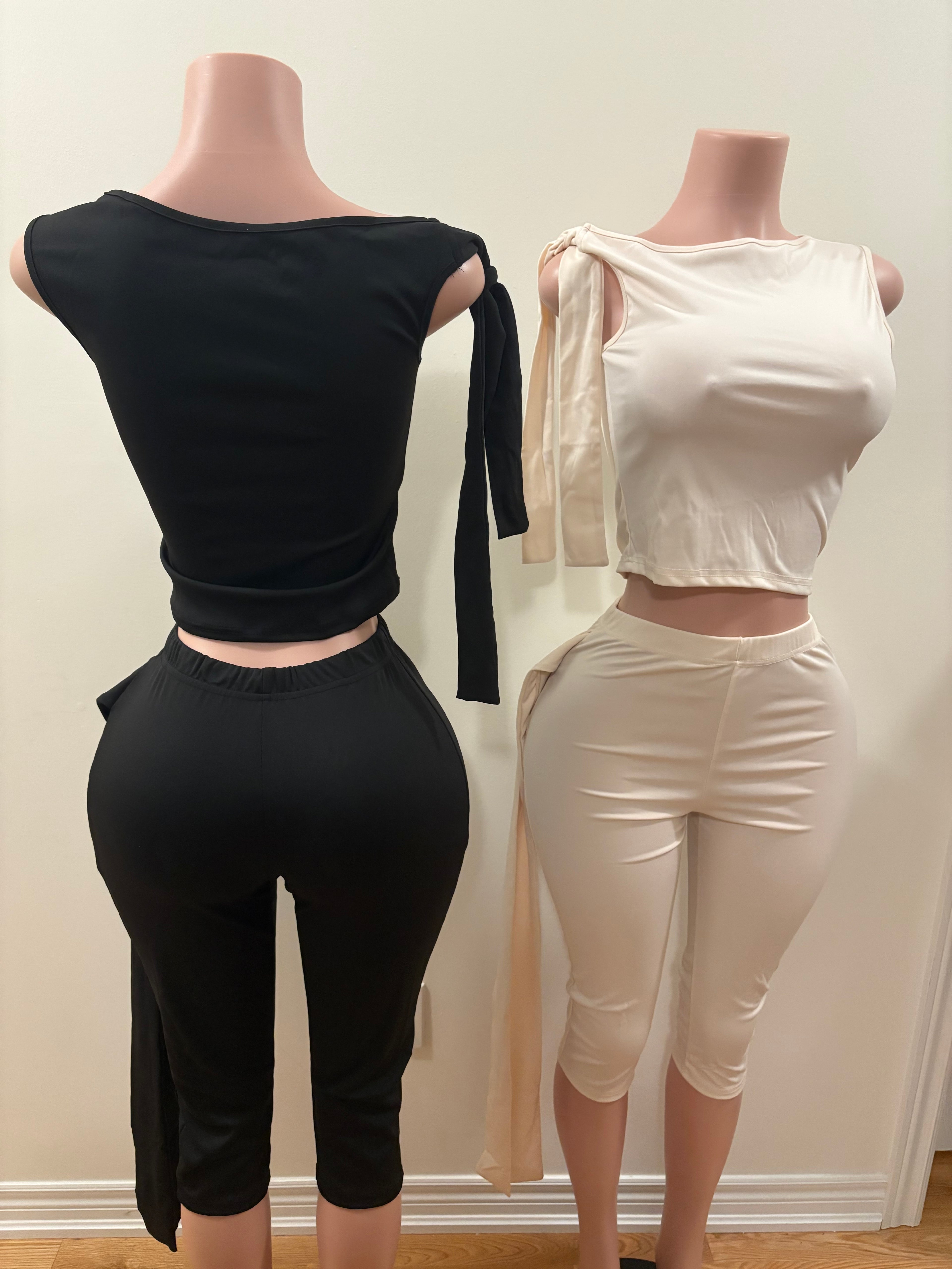 White Or Black Wrap Cutout Set