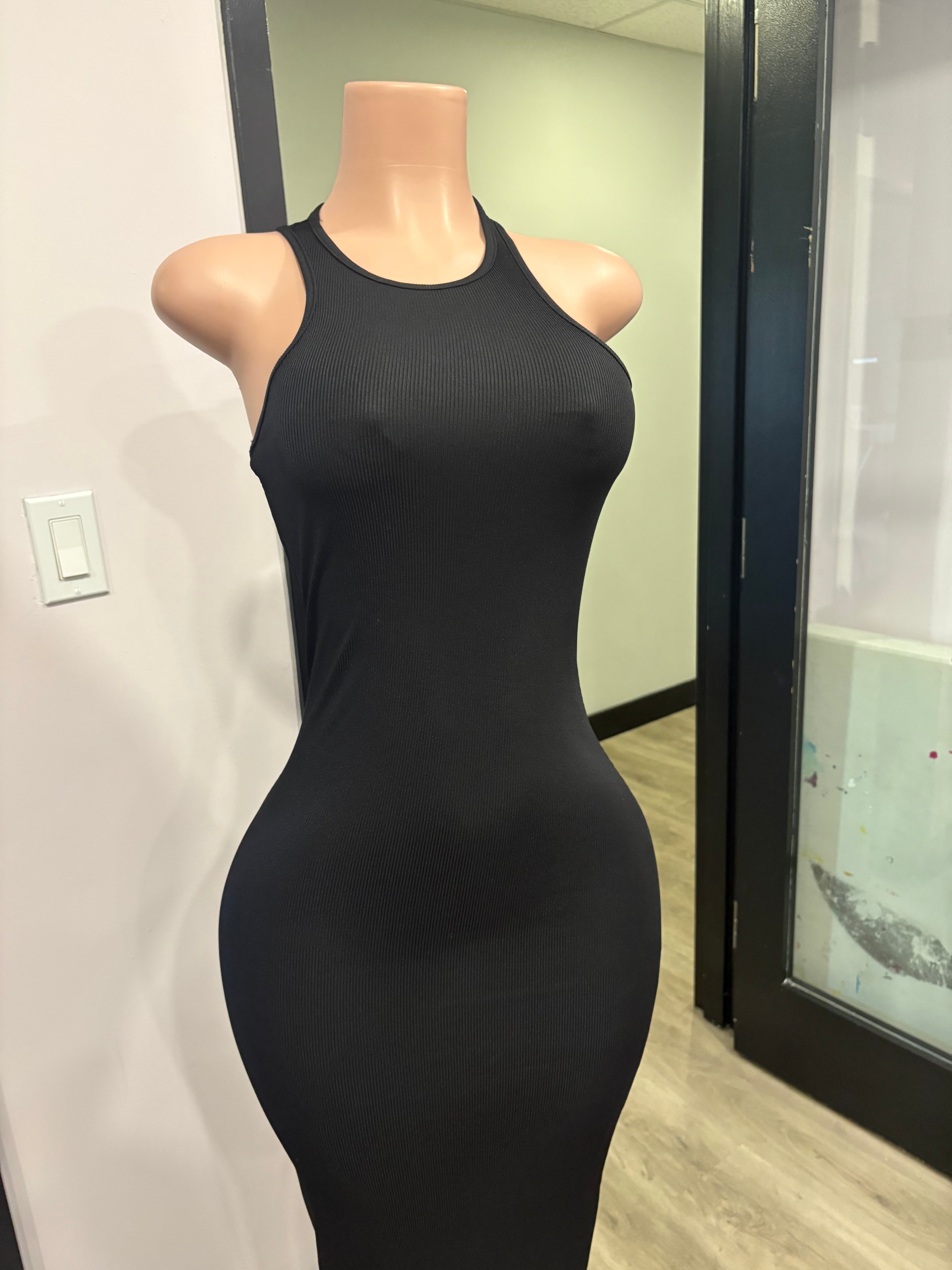 Black Ribbed Maxi Dre