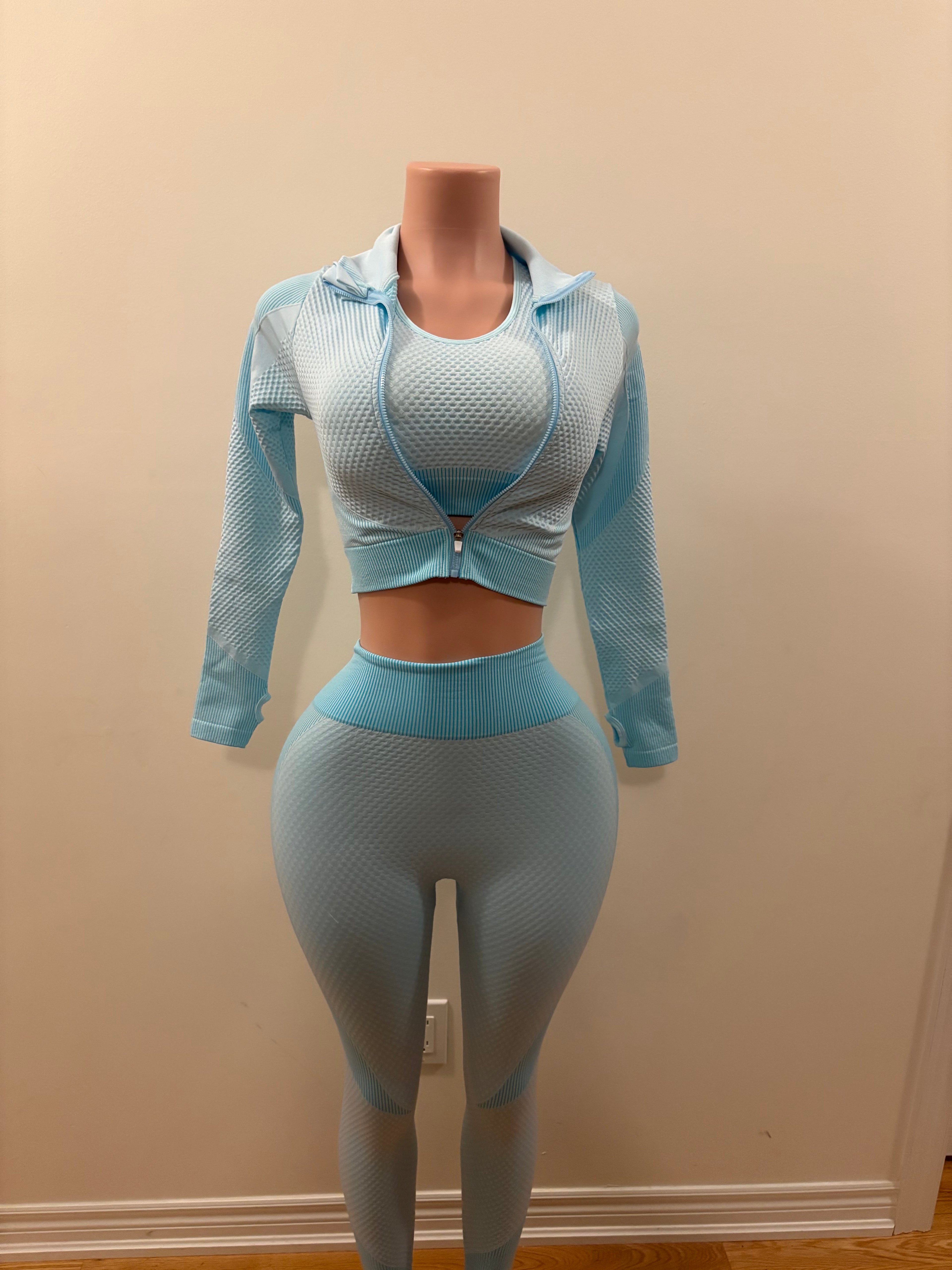 Ice Blue Textured 3-Piece Set