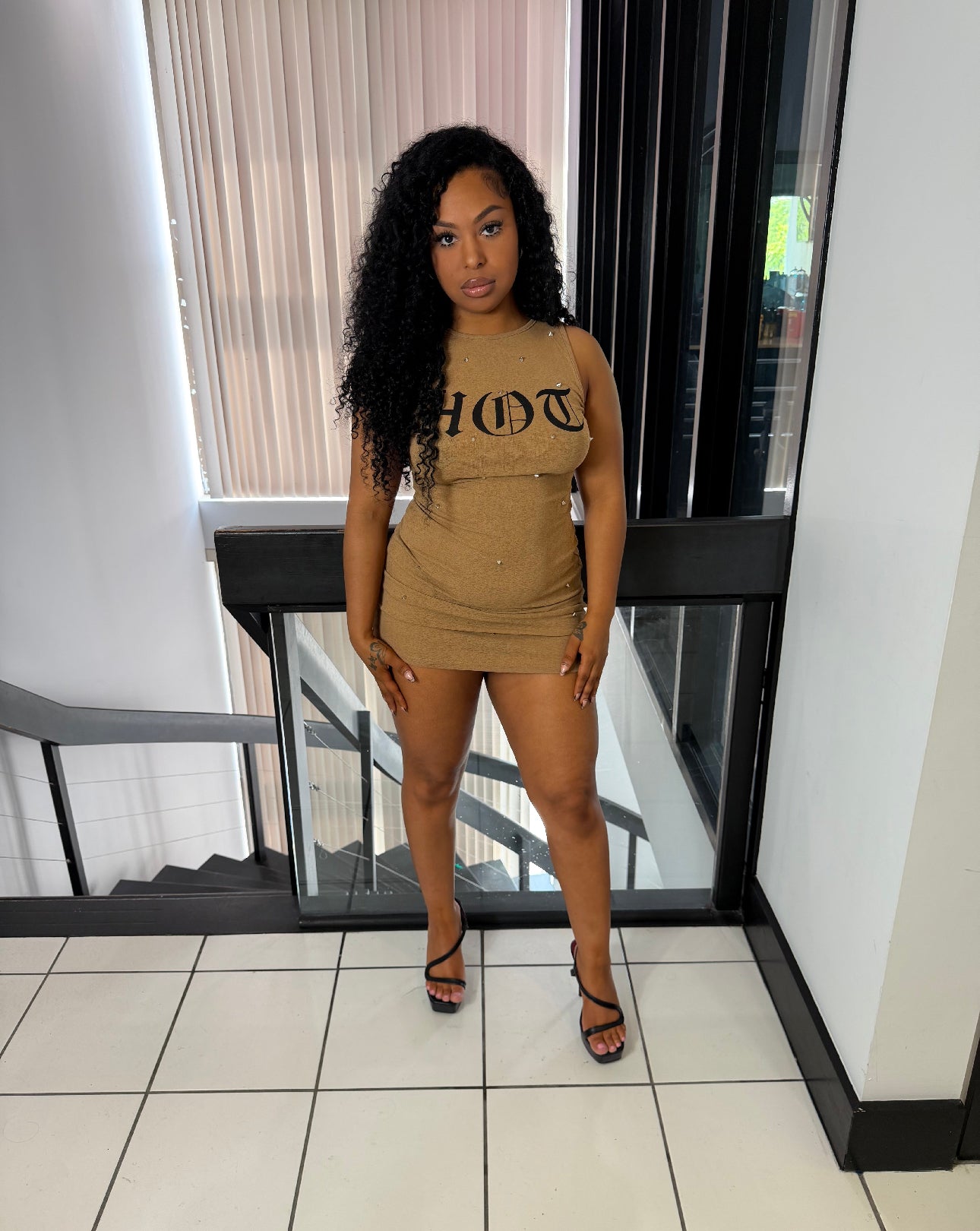 Golden Muse Mini